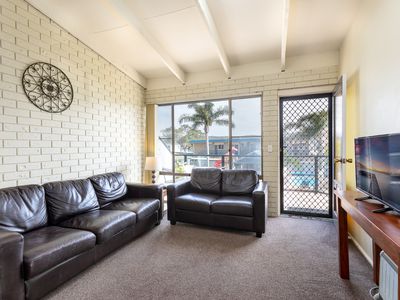 7 / 4 Calendo Court, Merimbula