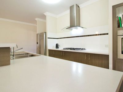 1 Dennis Retreat  , Baldivis