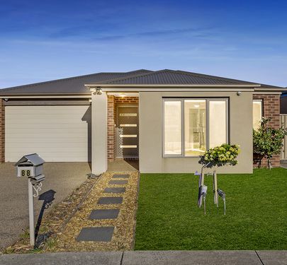 88 Bimberry Circuit , Clyde