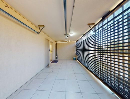 Modern Townhouse in Central Noosaville Location image 11