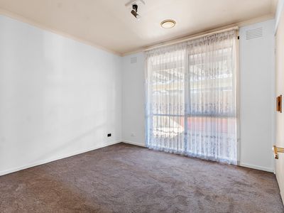 15 Banksia Crescent, Hoppers Crossing