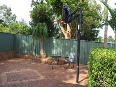 14 Thornbury Avenue, Unanderra