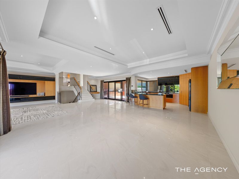 5 Sumich Gardens, Coogee