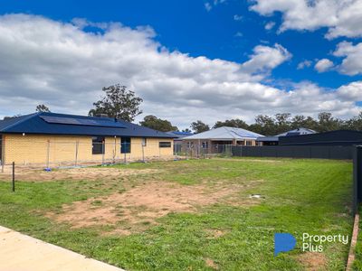 60 Hills Road, Marong