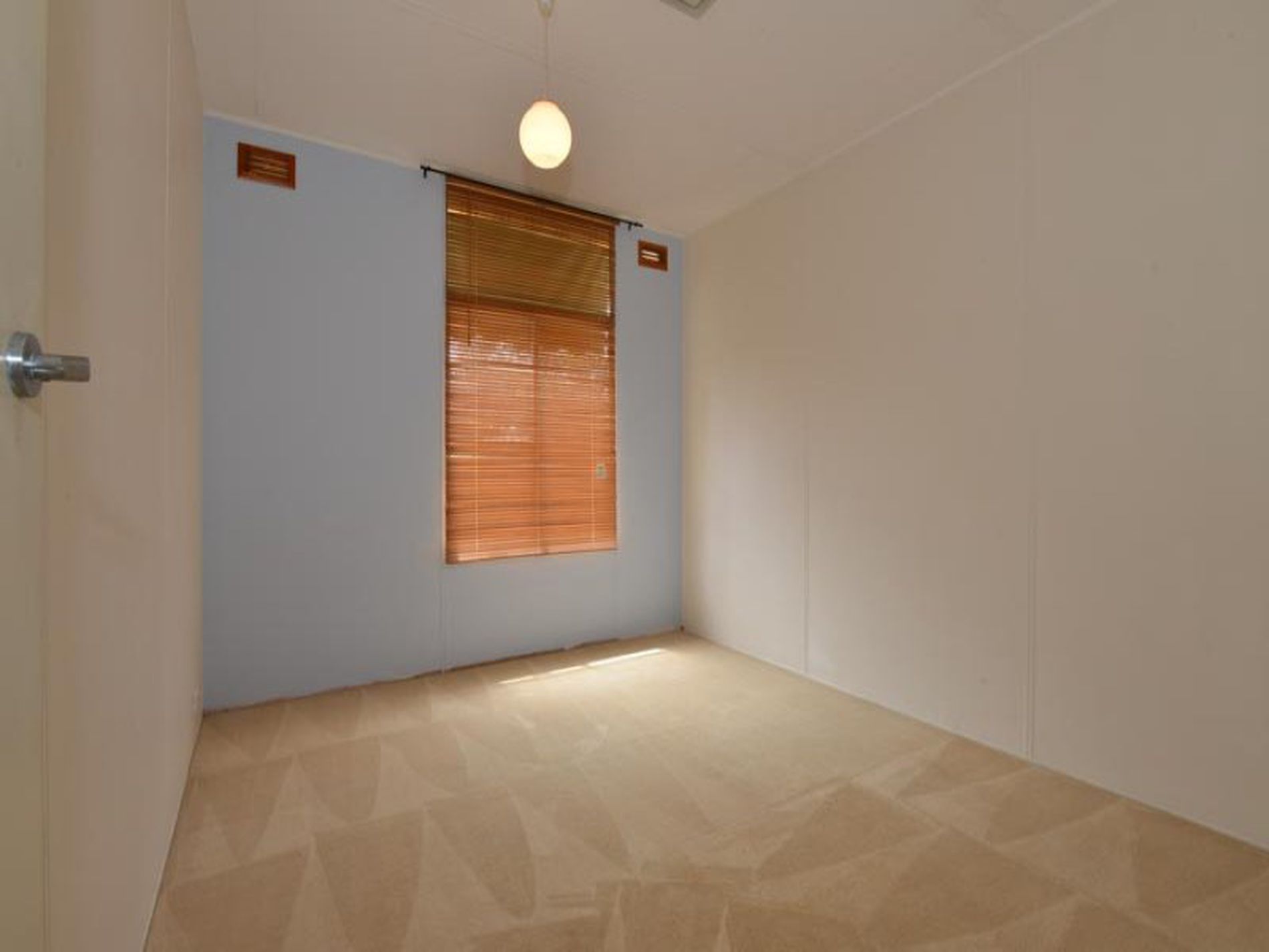 87 Killarney Street, Lamington