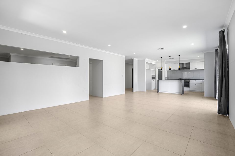 18 Camrose Pkwy, Baldivis