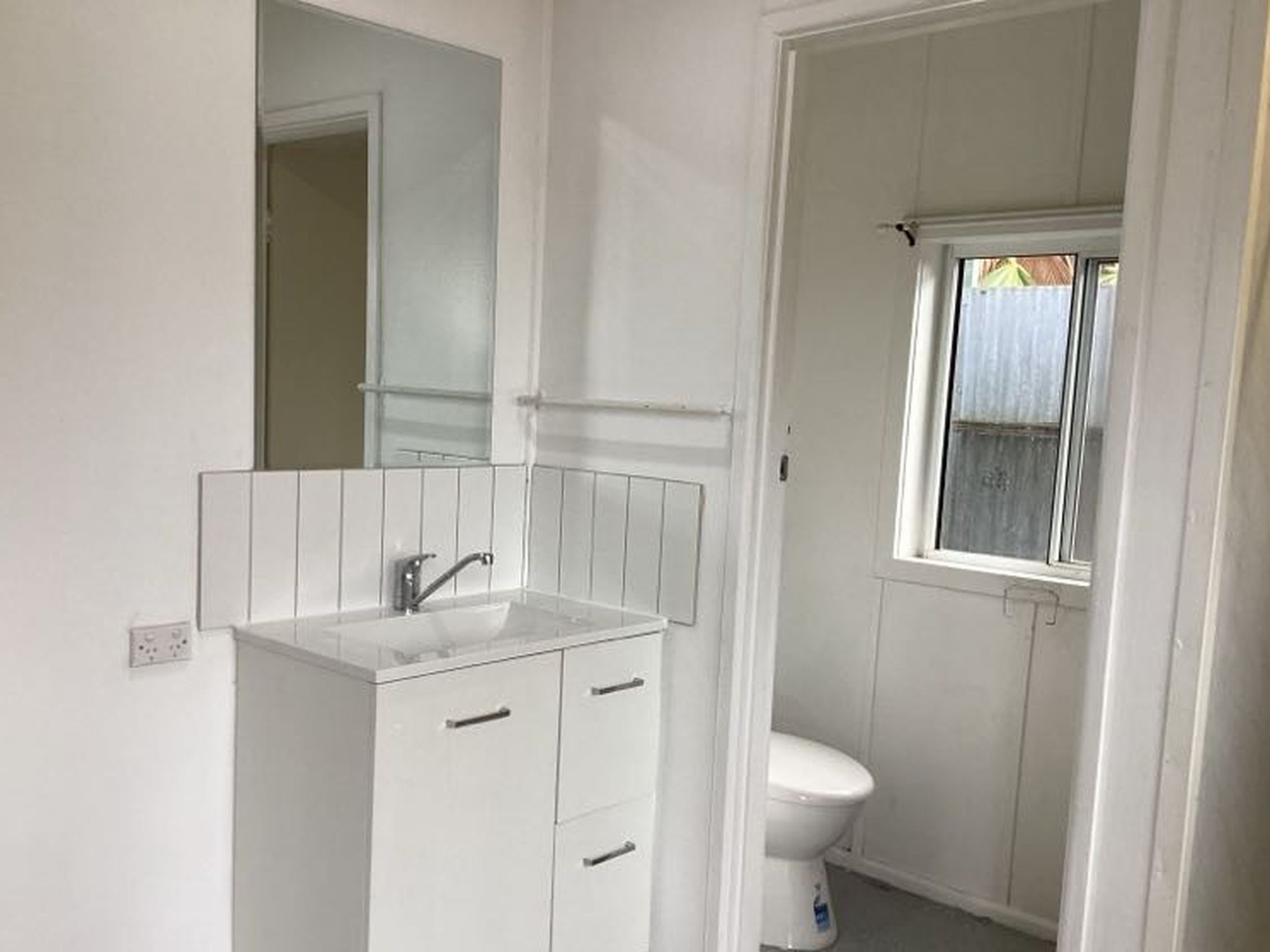 2 / 28 McAllister Street, Finley