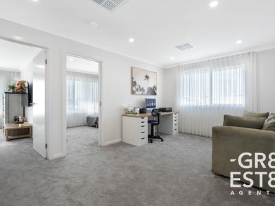 14 Aurora Drive, Cranbourne West