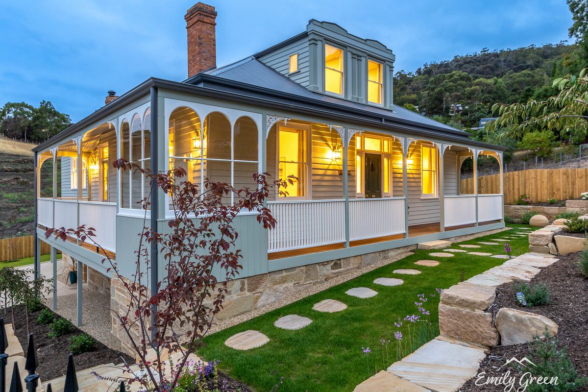 5 Giblin Street, Lenah Valley