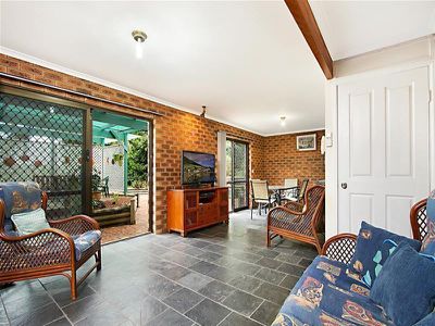 27 Anna Marie Street, Rochedale South