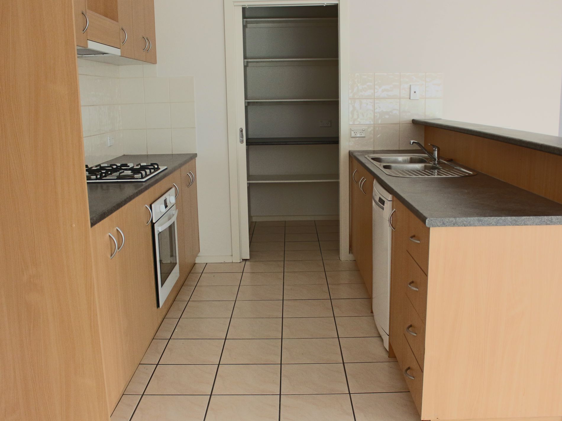 6 Watson Avenue, Belmont
