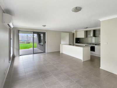 9 Dunnart Street, Aberglasslyn
