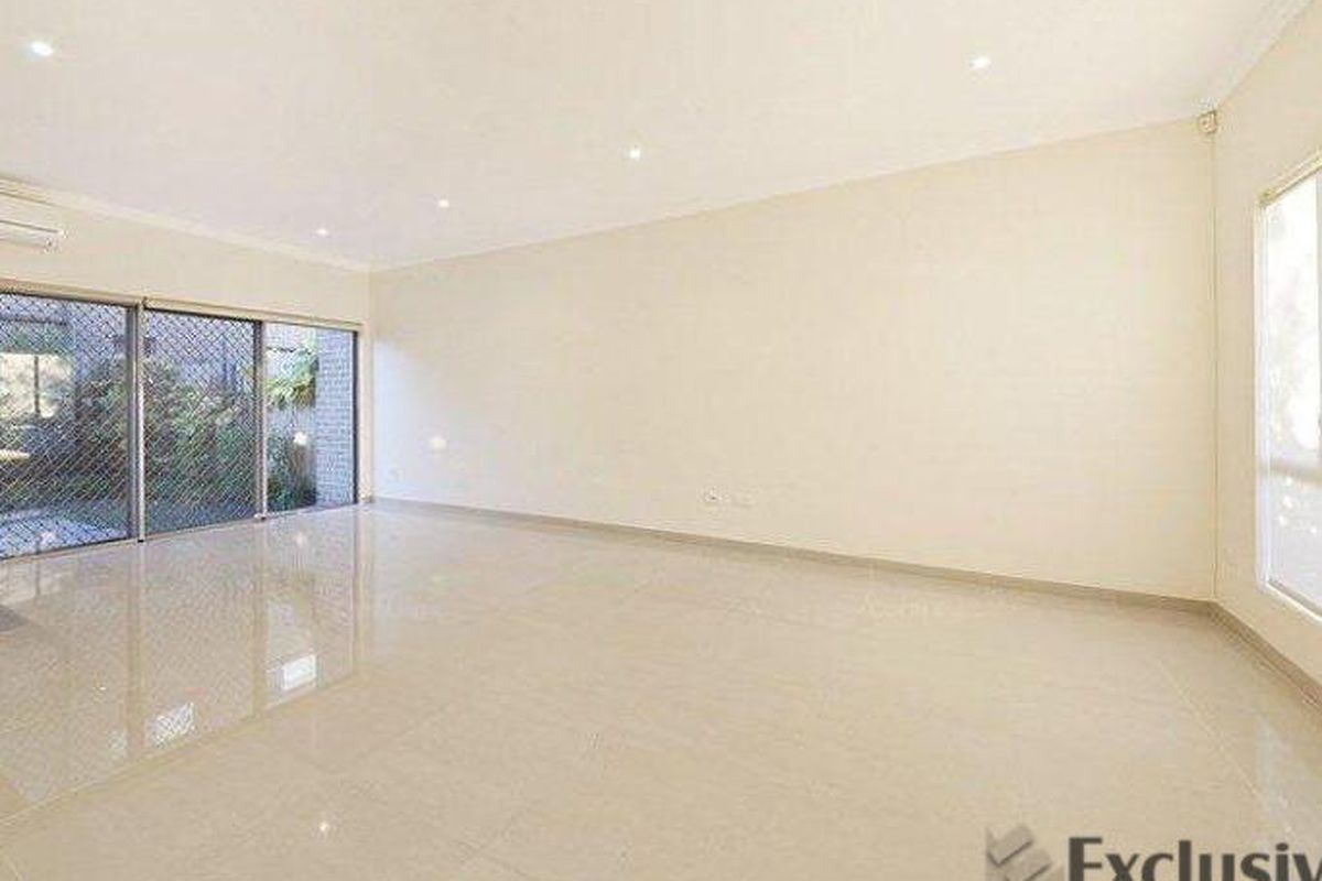 2 / 85 Wetherill Street, Silverwater