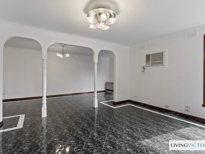 49 Birchwood Boulevard, Deer Park
