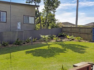 153 Farmborough Road, Farmborough Heights