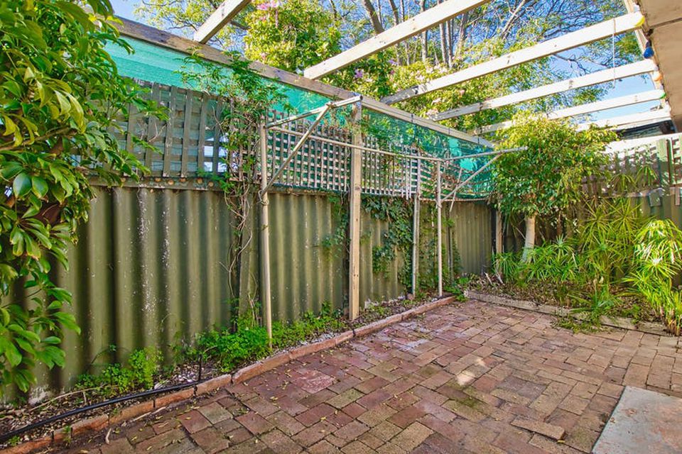 2 / 5 Jesmond Street , Safety Bay