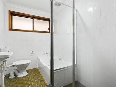 2 / 24 Lagoon Street, Barrack Heights