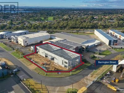 3A/245 Barrington Street, Bibra Lake