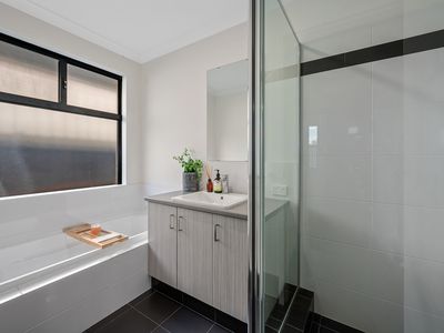 9 Claymore Place, Piara Waters