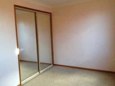 2 / 11 Commerce Drive, Warilla