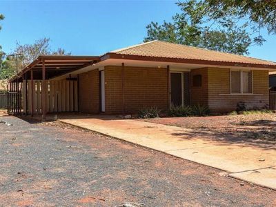 9 Yarrunga Crescent, South Hedland