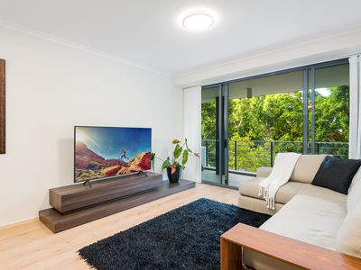 2206 / 184  Grey Street, South Brisbane
