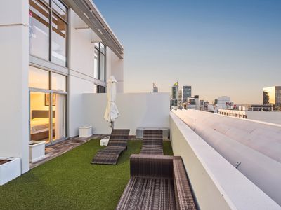2201 / 237 Adelaide Terrace, Perth