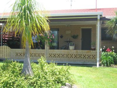 2 / 16 Balemo Drive, Ocean Shores