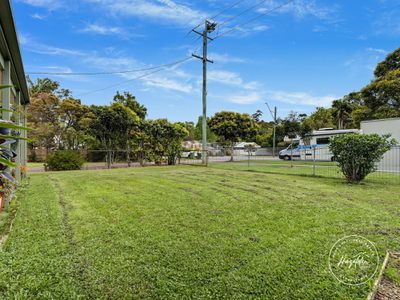 17 Maleny Street, Landsborough