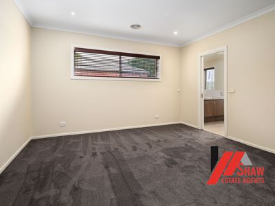 3 Lancefield Drive, Caroline Springs