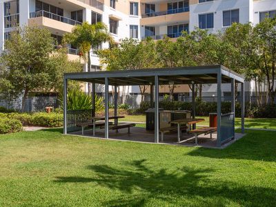 409 / 1-3 Aqua Street, Southport