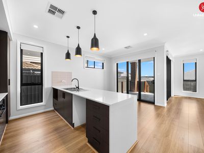 46 Davisland Avenue, Wilton