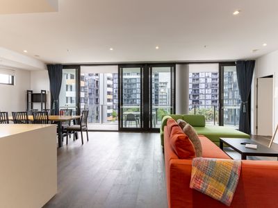 705 / 6 Galloway Street, Mascot