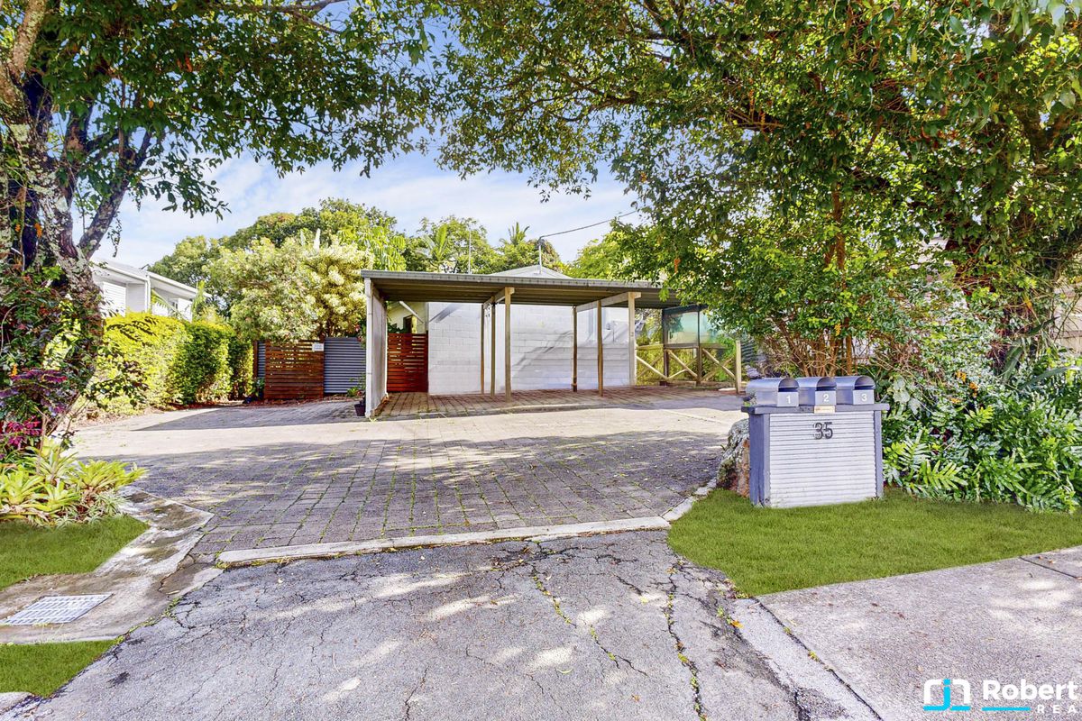 2 / 35 Toolar Street, Tewantin