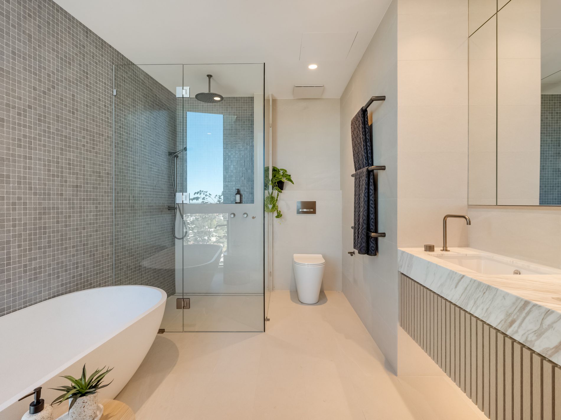 1203 / 10 Forbes Road, Applecross