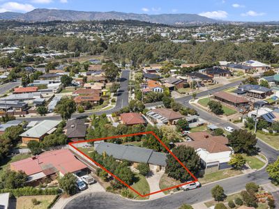 2 HEFFEY COURT, Seymour
