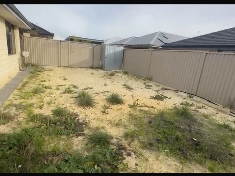 66 Lutea Loop, Hilbert