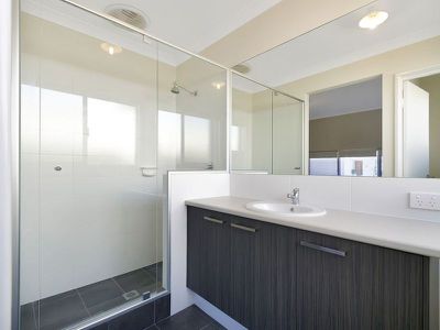 36 Explorer Street, Yanchep