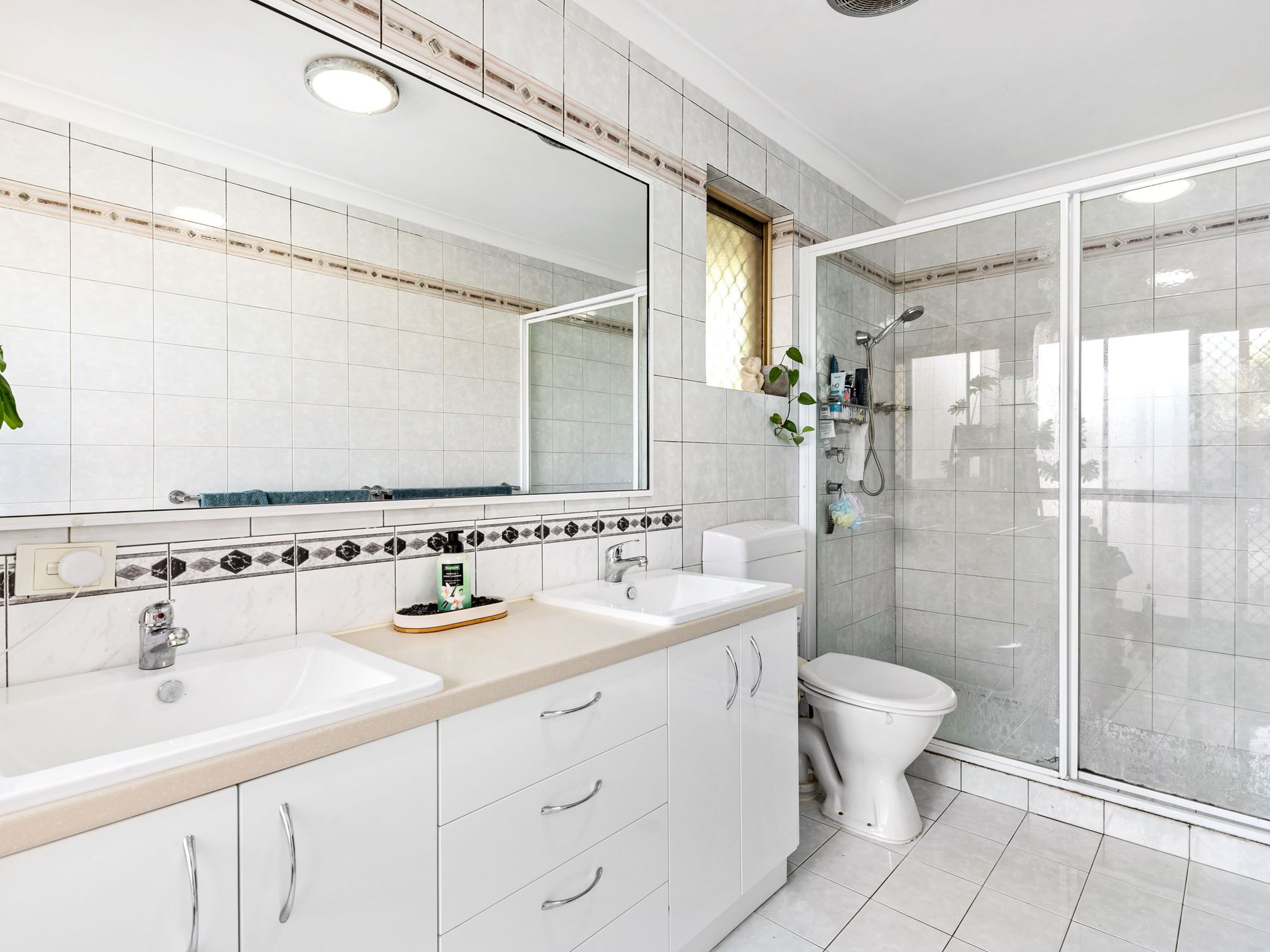 6 Stormon Ridge, Winthrop