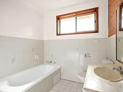 6 / 45 Surfside Drive, Port Kembla