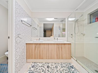15 Triumph Approach, Aubin Grove