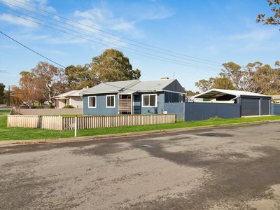 18 Main Street, Yankalilla