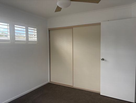 Townhouse in the heart of Coolum Beach image 8