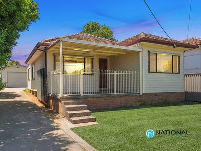 2 Carnation Avenue, Guildford