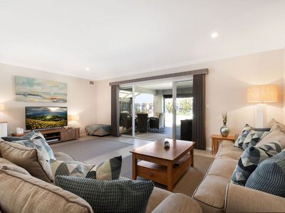 15 Seaside Avenue, Yanchep