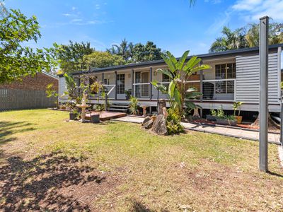 1 Madelin Court, Thorneside