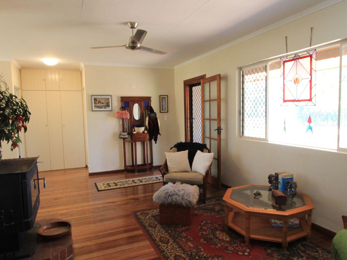 26 Mountain View Drive, Atherton
