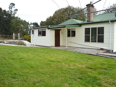 35 Bens Road, Henrietta