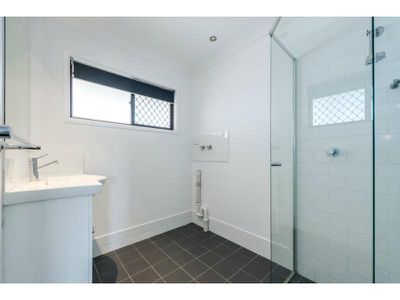5 / 73 Bayview Street, Runaway Bay