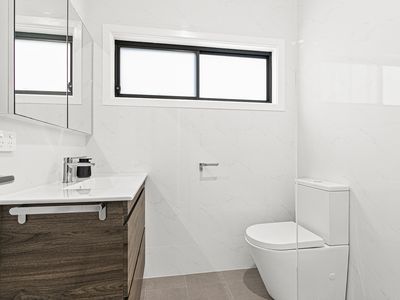 85 Reddall Parade, Lake Illawarra